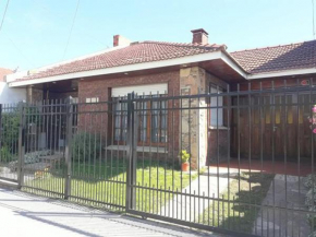 Alquiler Chalet Necochea Verano 2262sesentaycuatro,cuarenticinco,cincuentayseis